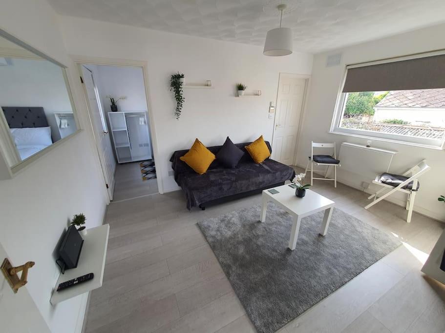 Awave From It All - Escape The City Life Jaywick Sands Eksteriør billede