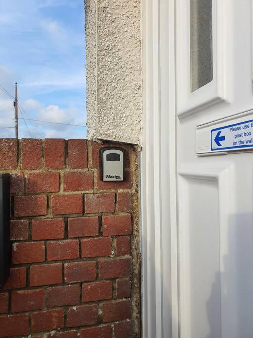 Awave From It All - Escape The City Life Jaywick Sands Eksteriør billede